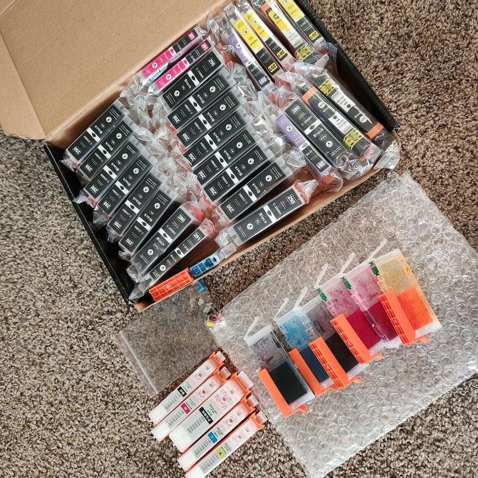 reusable catriges lots of printer ink