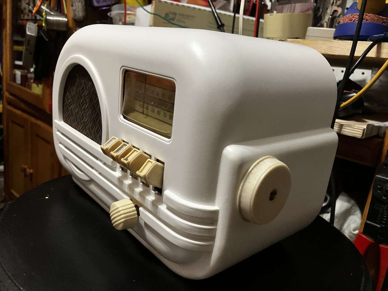 Antique Vintage Grantline Model 503 AM Broadcast Receiver in Working Condition