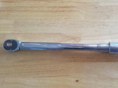 PROTO 3/8 TORQUE WRENCH 20-100 FT LB