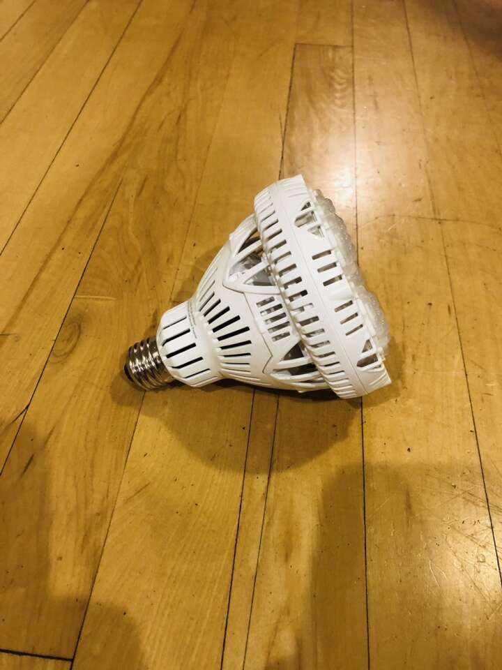 SANSI LED LIGHT BULB 30W