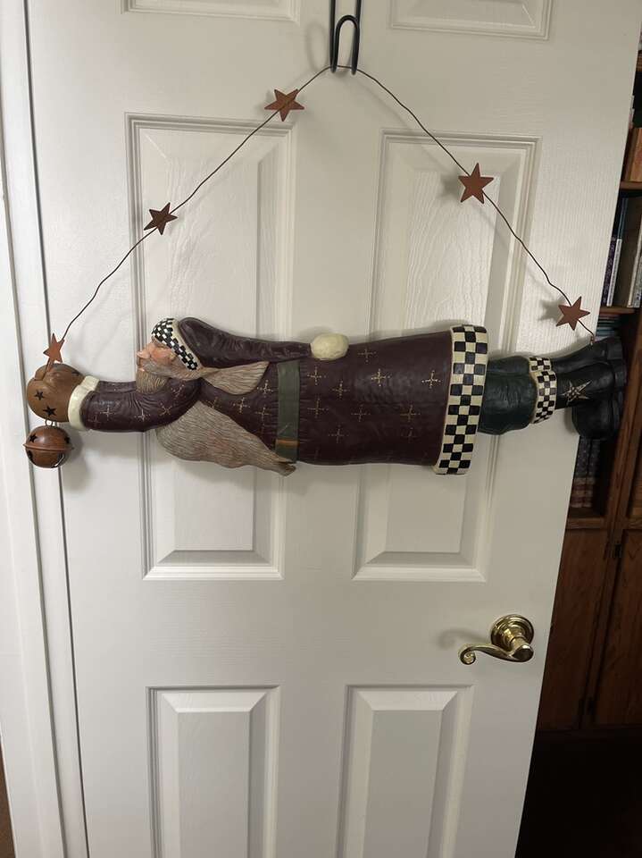 Williraye Large Flying Santa