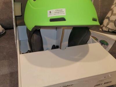 Adult Small Smith Camber Ski Helmet MIPS Snowboard