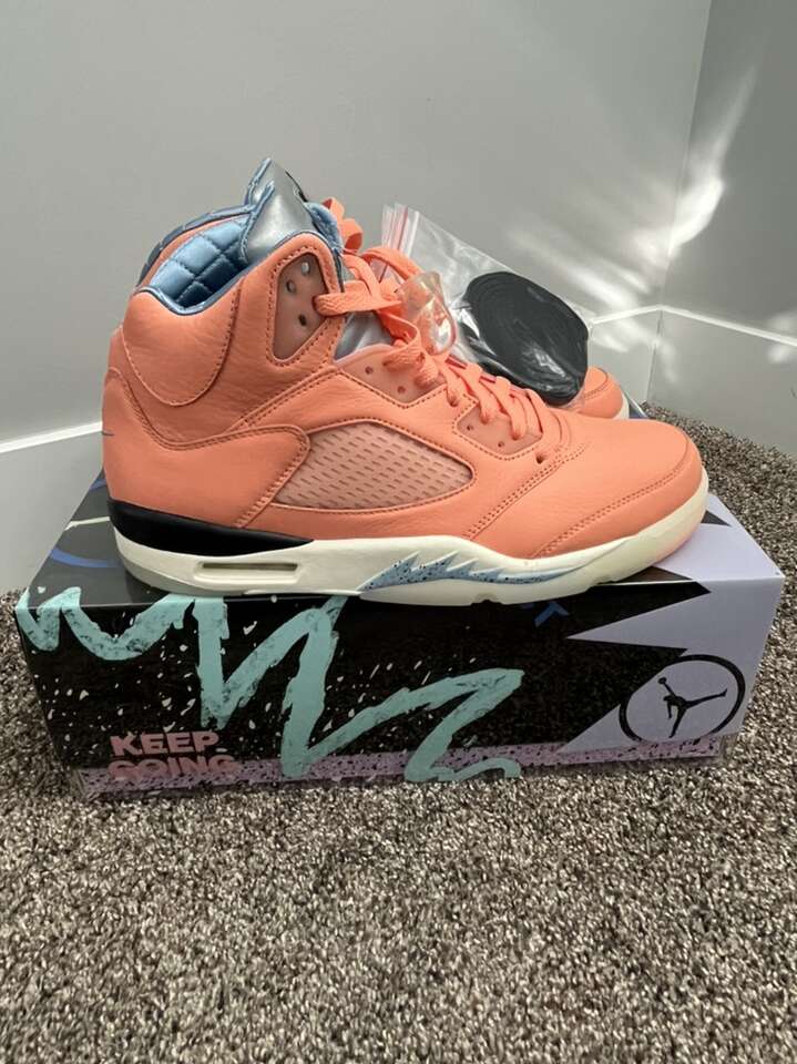 Jordan 5 Retro SP “We The Best” Mens Size 11 -NEW-