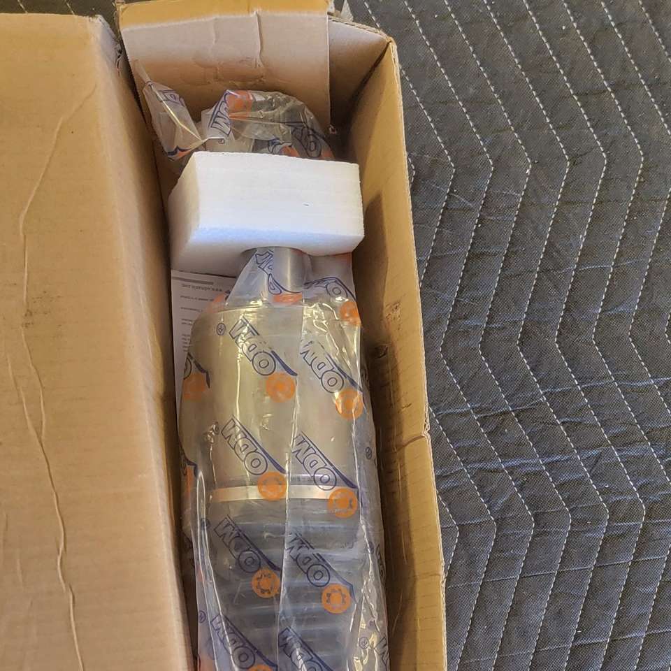 Dodge Nitro/Jeep Liberty CV Axle LH