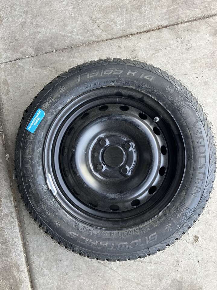 Vredestein Snow Tire