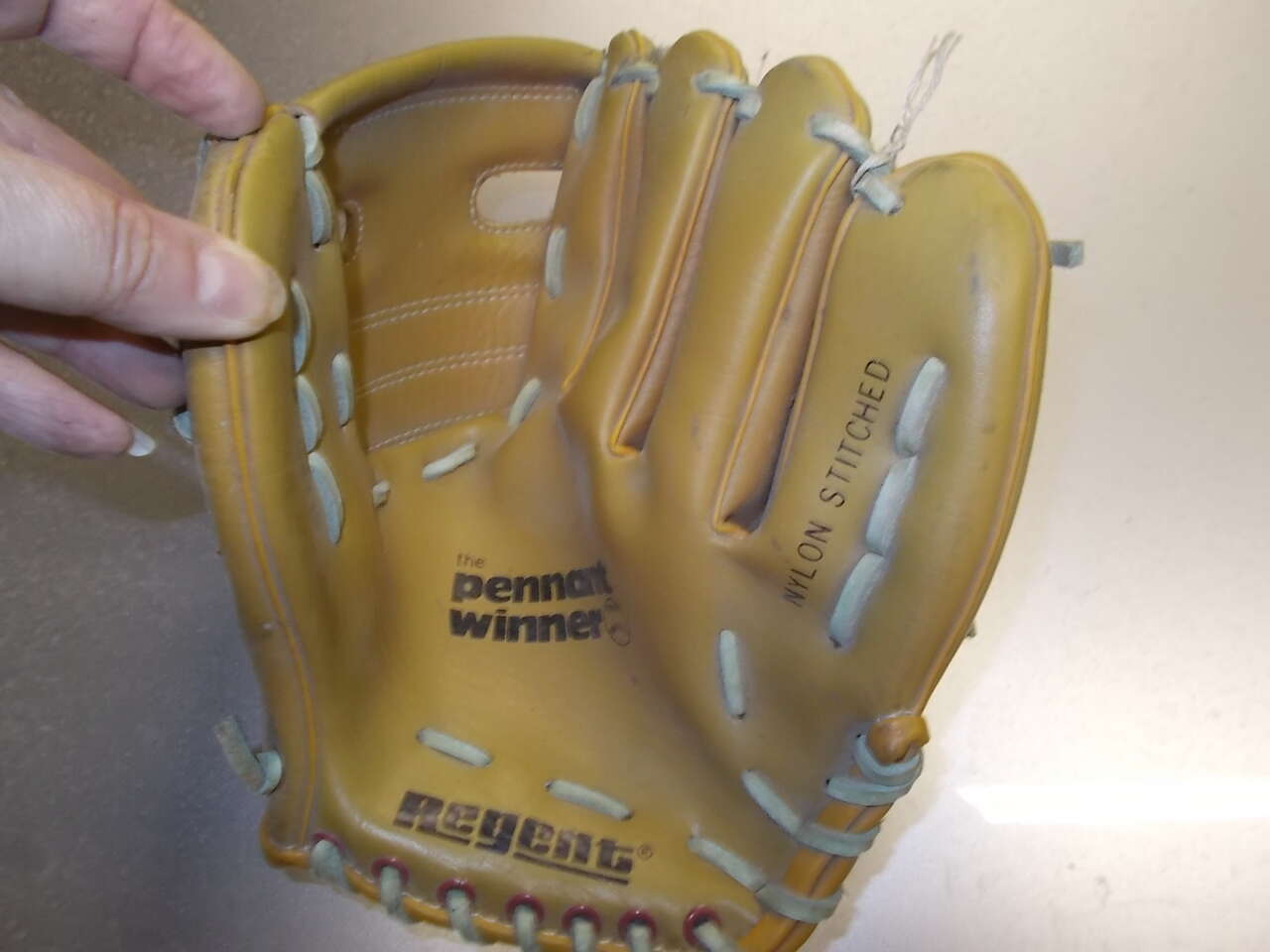 New Vintage Child's Regent Pennant Winner Baseball Glove Never Used