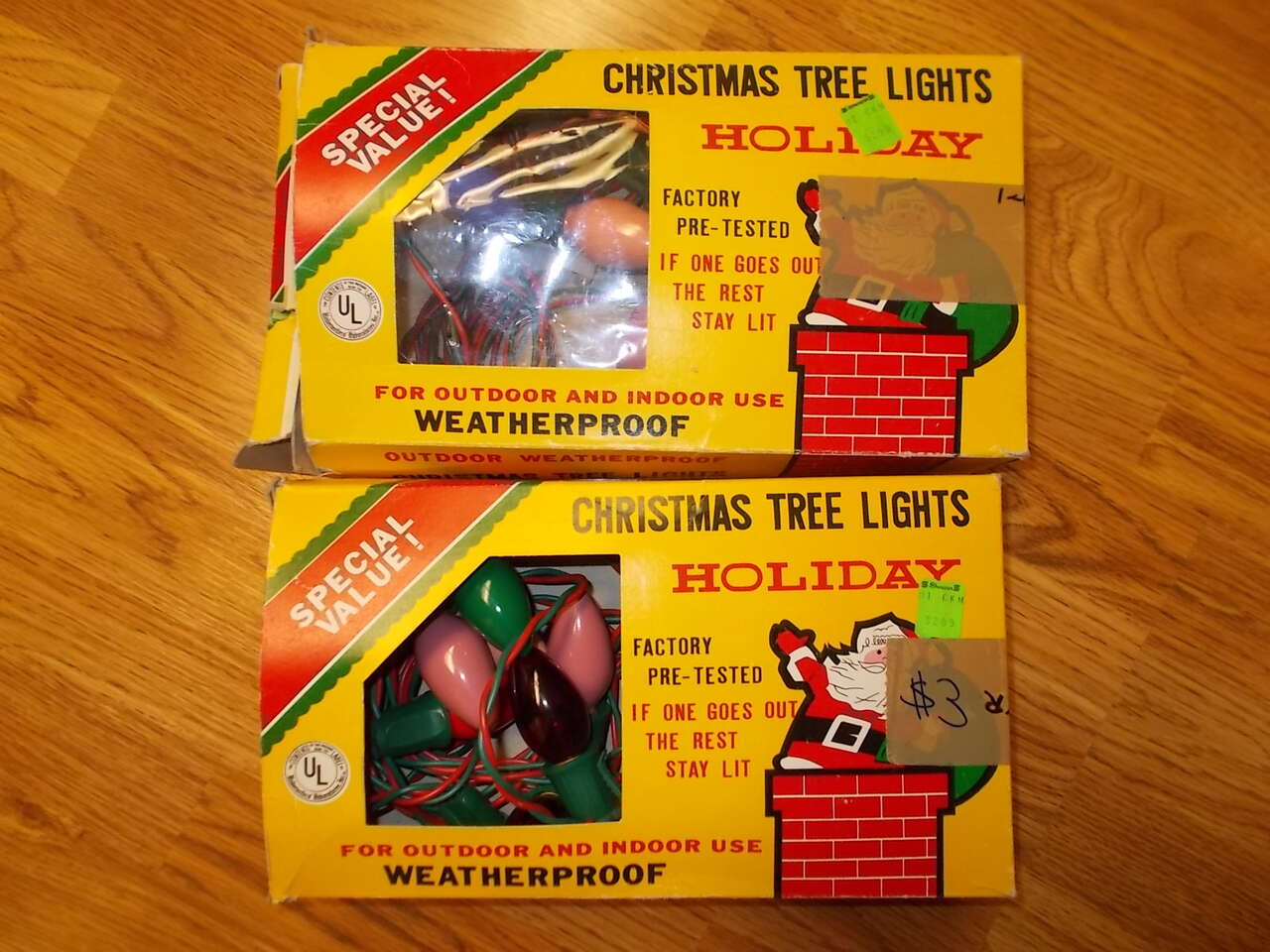 2 Boxes of Vintage Package of Christmas Light Bulbs