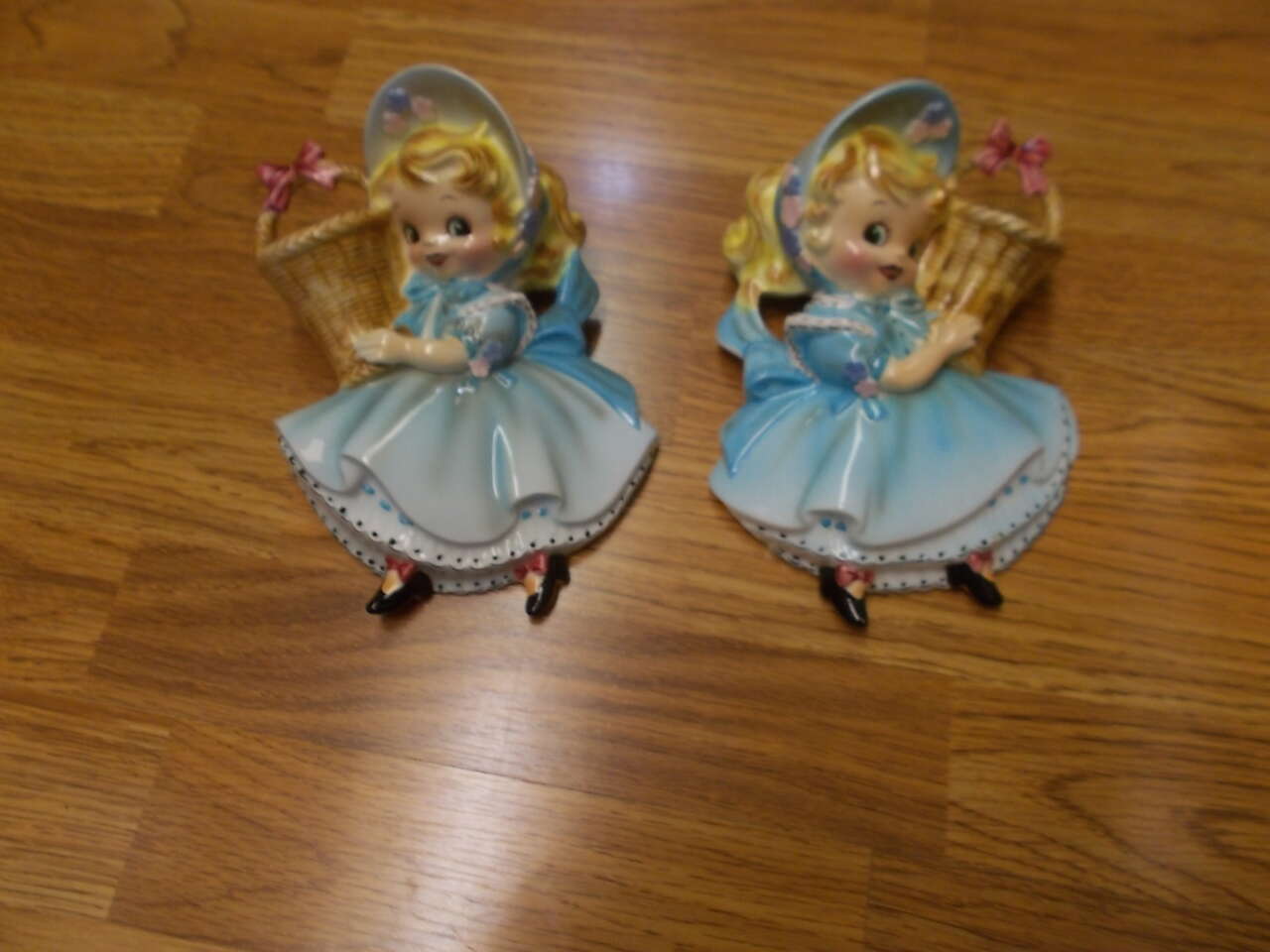 RARE 1956 Geo Lefton Miss Dainty Wall Pockets MINT