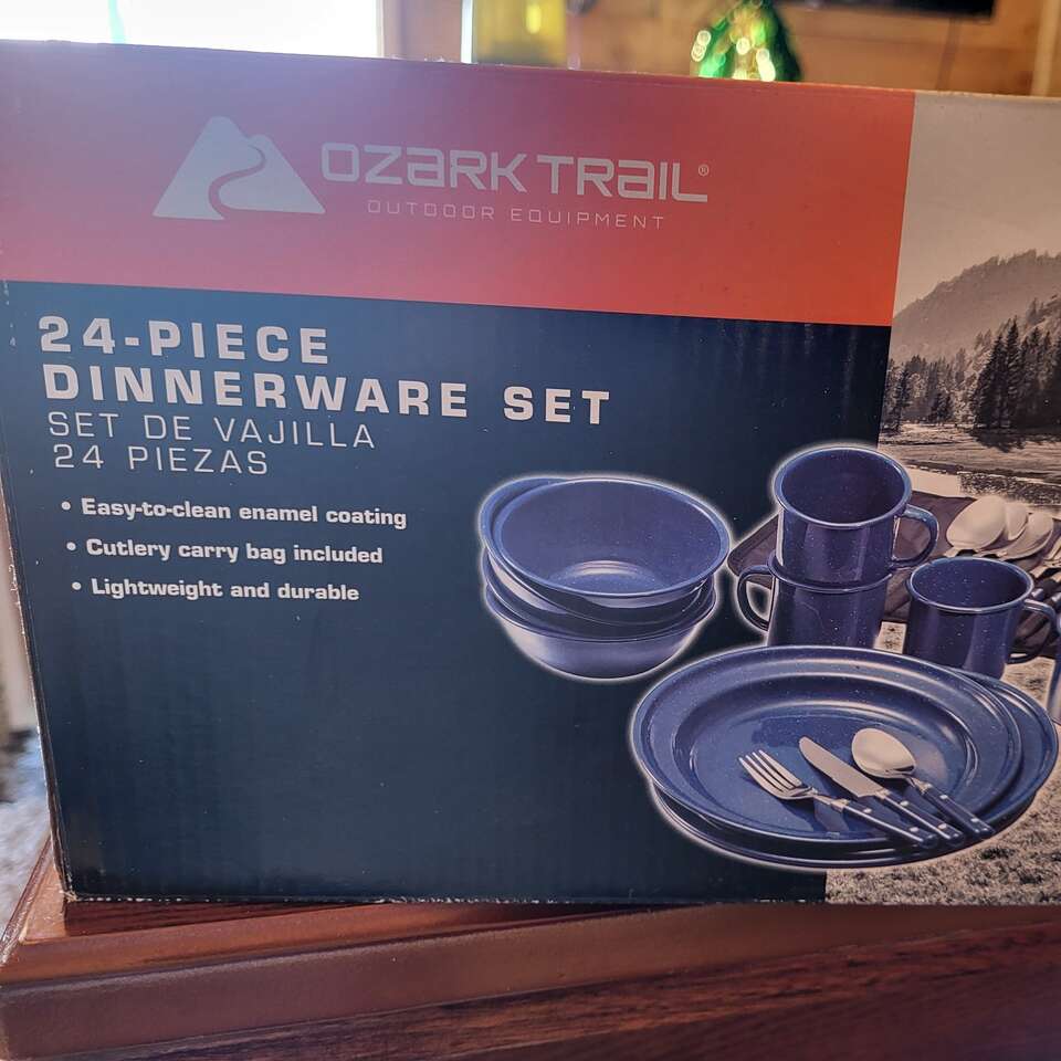 Ozark Trail 24 piece dinnerware set