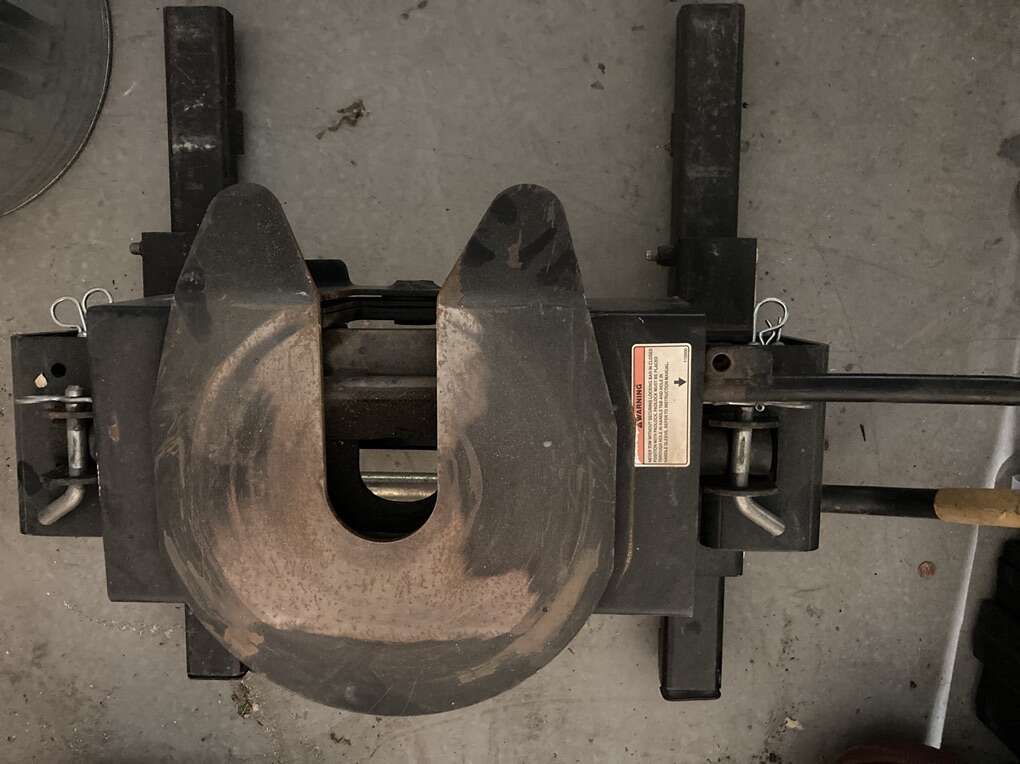 Reese Fifth Wheel Hitch