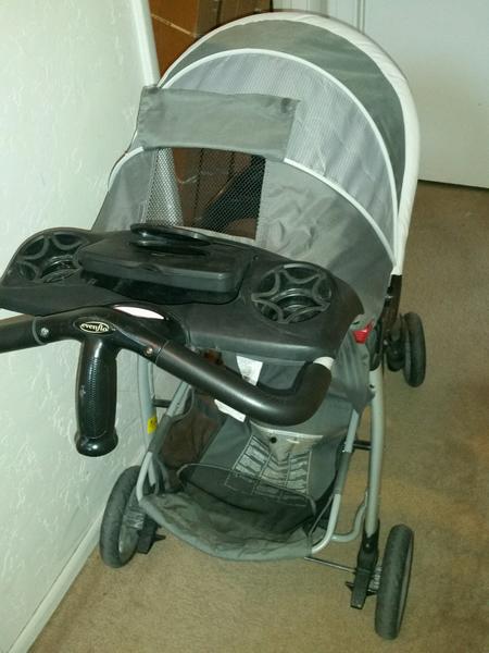 evenflo aura collapsible stroller