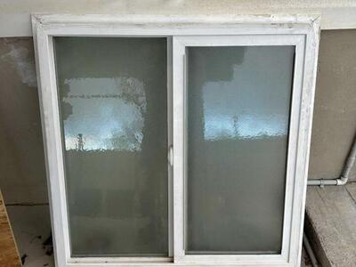 34x34 frosted window
