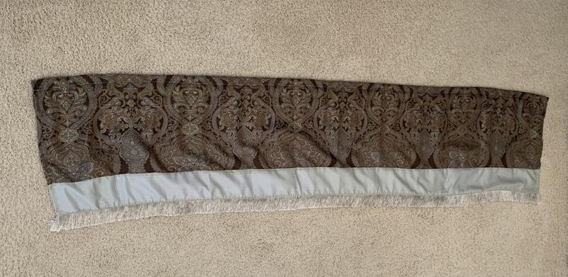 Valance Curtain *BRAND NEW!*