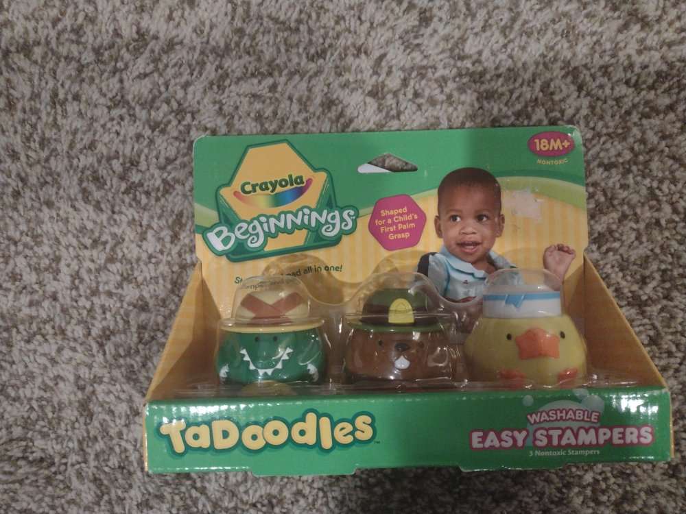**NEW Crayola Beginnings Tadoodles easy stamps