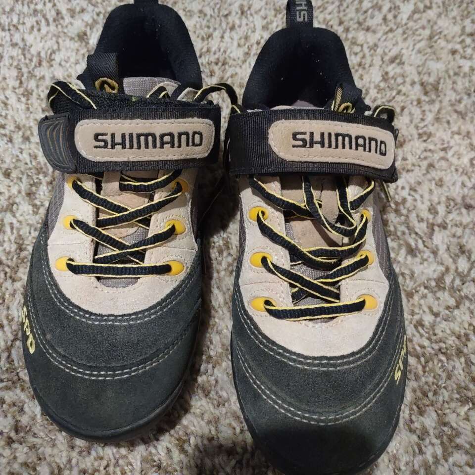 Shimano SPD mountain Biking clip shoes size 37