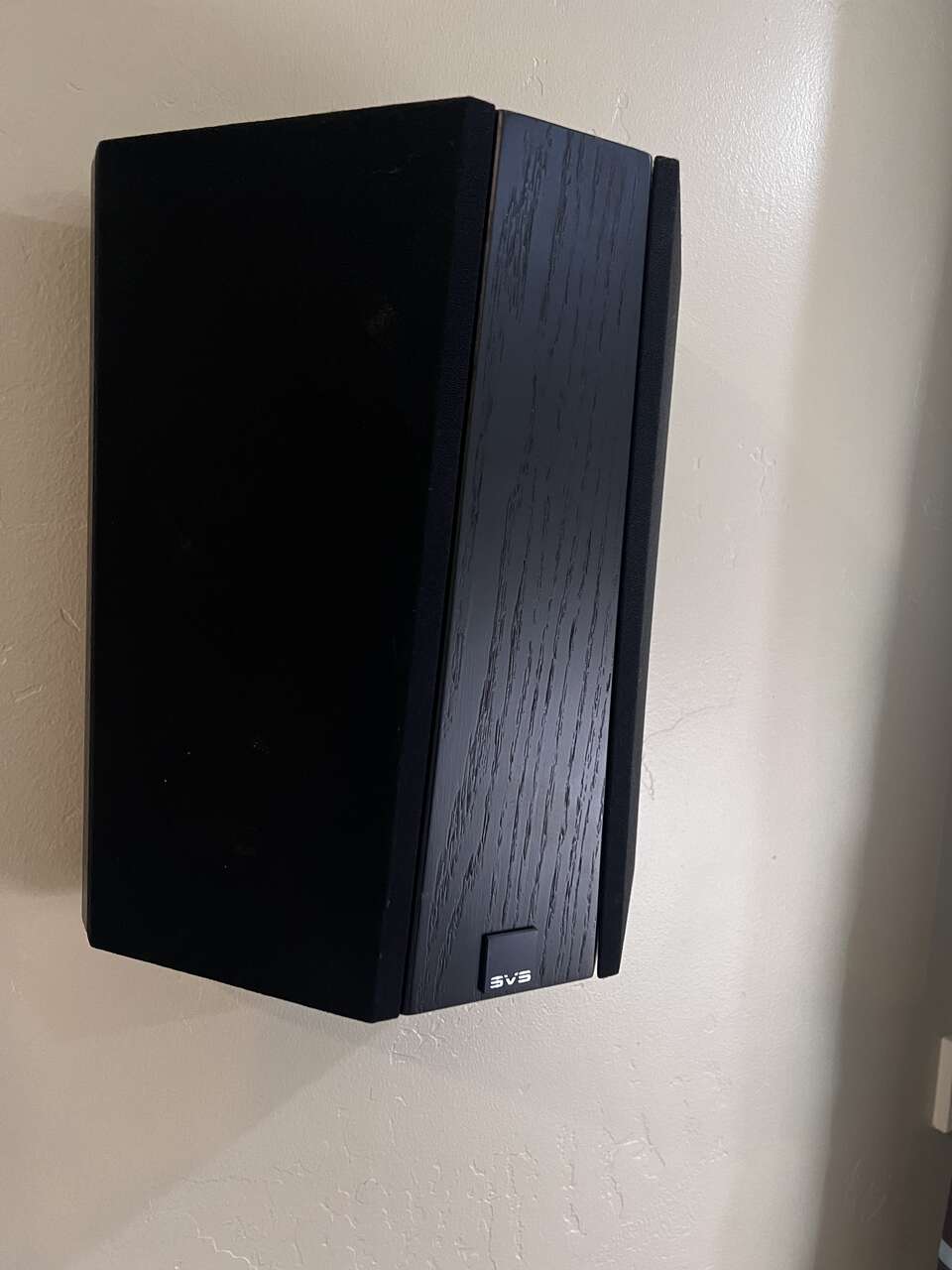 Svs ultra surround speaker