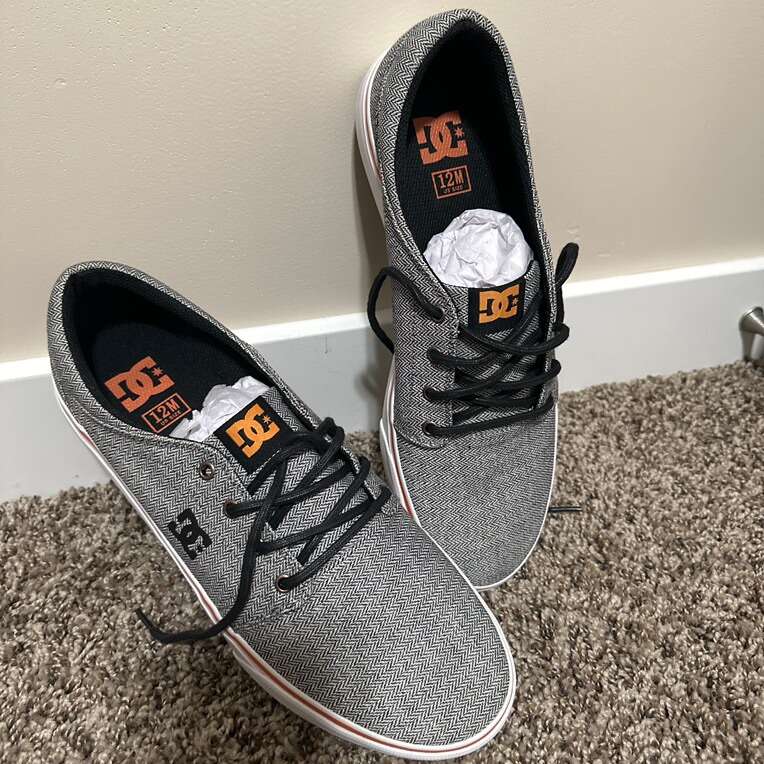 DC Mens Shoes