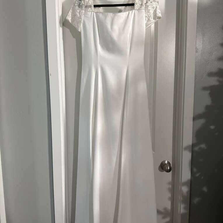 Size 8 Wedding Dress