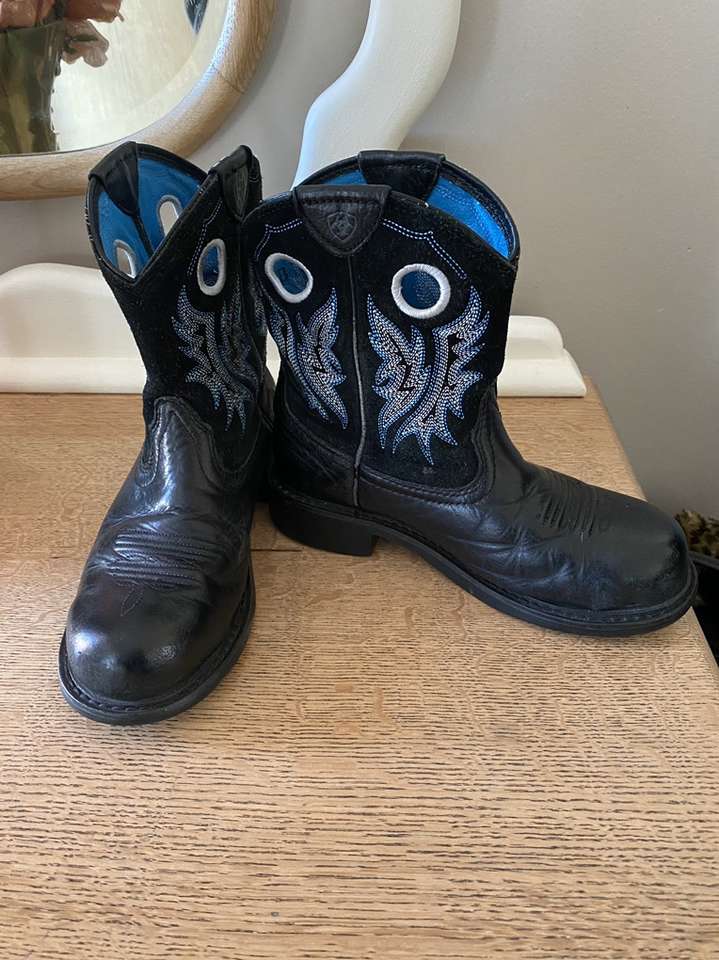 ARIAT Ladies size 6.5B Fatbaby Cowgirl Steel Toe