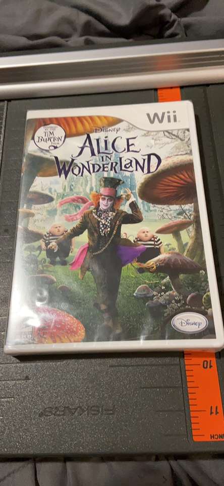 NEW Alice in Wonderland Wii SEALED