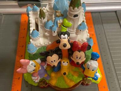Disney World Plastic Coin Piggy Bank Castle