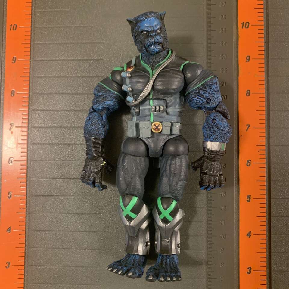 Stealth Beast Hank McCoy 2005 X-Men Classics
