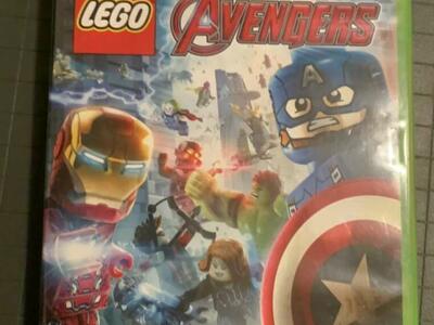 MINT LEGO MARVEL AVENGERS - XBOX 360