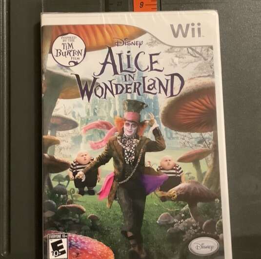 Disney Alice In Wonderland Wii Complete