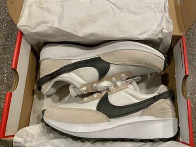 Nike Womens Waffle Debut Sneakers Shoes