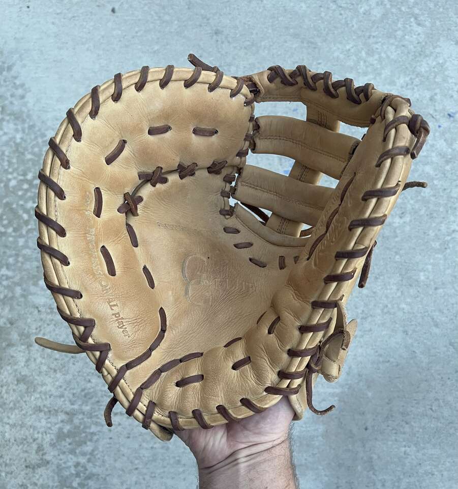 Rawlings Gold Glove 13 in. LH Baseball/Softball Glove