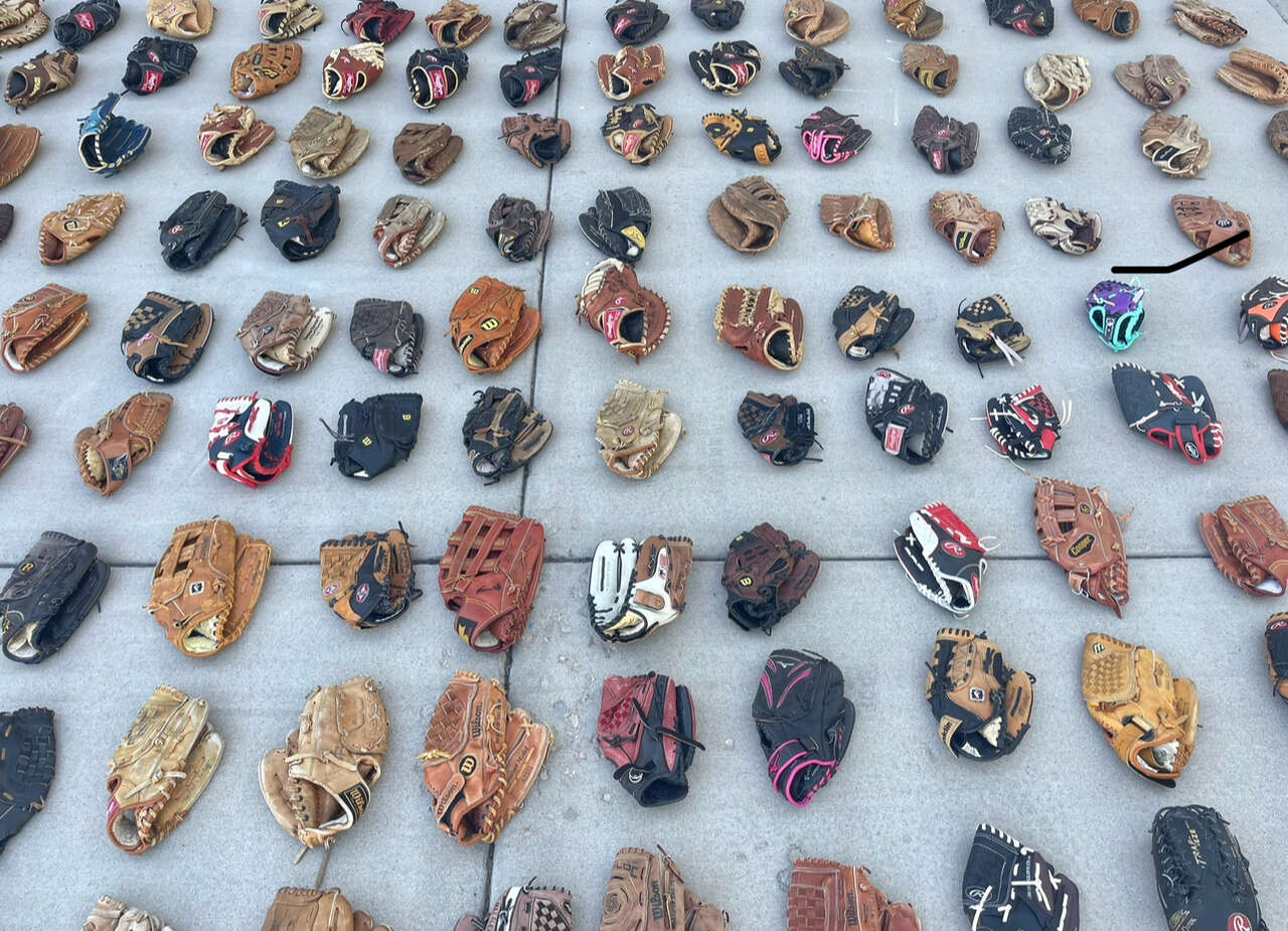 We BUY, SALE, And RE-LACE BASEBALL GLOVES PLEASE READ