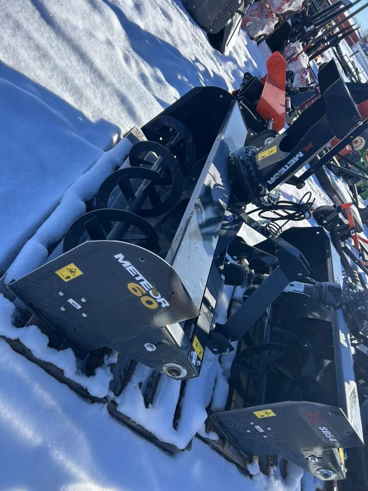 60 Snowblower