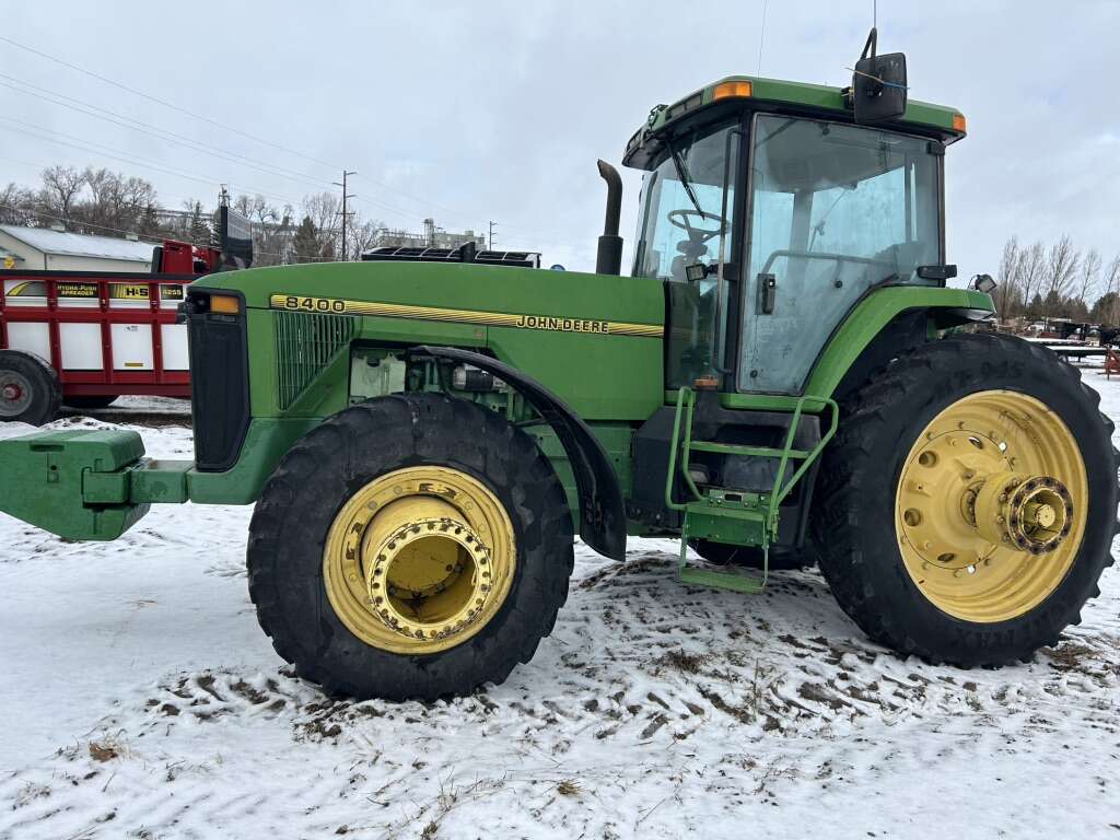 JD 8400