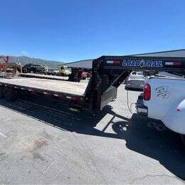 2019 Load Trail Goose neck Flip Ramp equipment trailer GVWR 14000  Load capacity 8650lbs