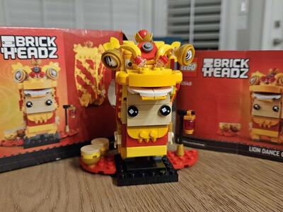 Lego BrickHeadz Lion Dance Guy 40540