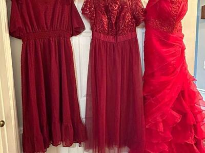 Sooo many dresses sz 4-20, Formals Wedding Prom