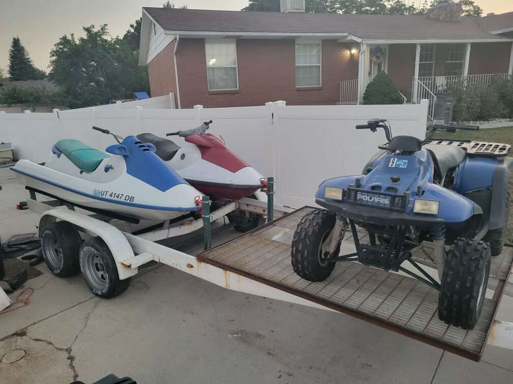 MASSIVE Price drop. Combo Trailer