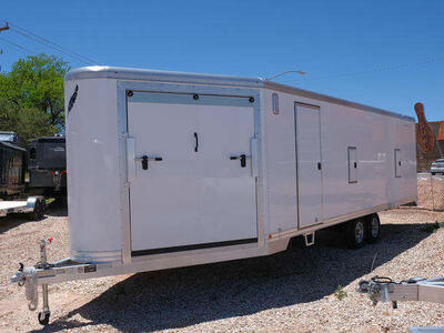 2024 Featherlite Trailers 1648 8.5X30 4PL SNOW Msrp $39,788