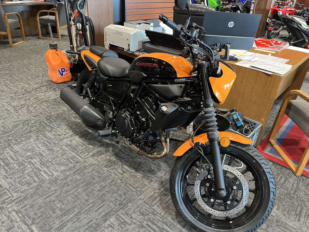 KAWASAKI ELIMINATOR SE ABS