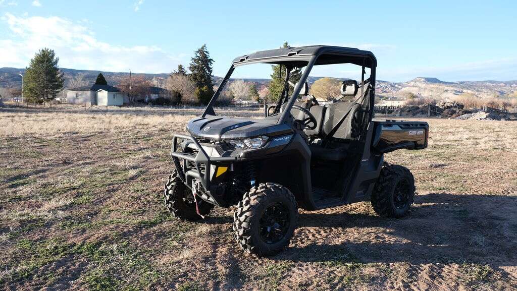 2025 Can-Am Defender XT HD10