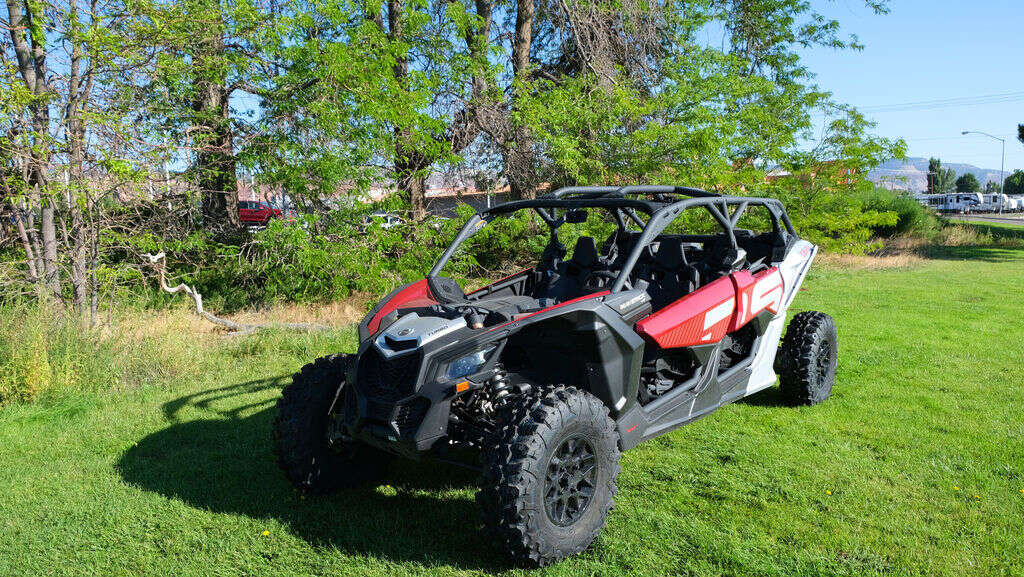 2024 Can-Am Maverick X3 MAX DS Turbo Fiery Red & H