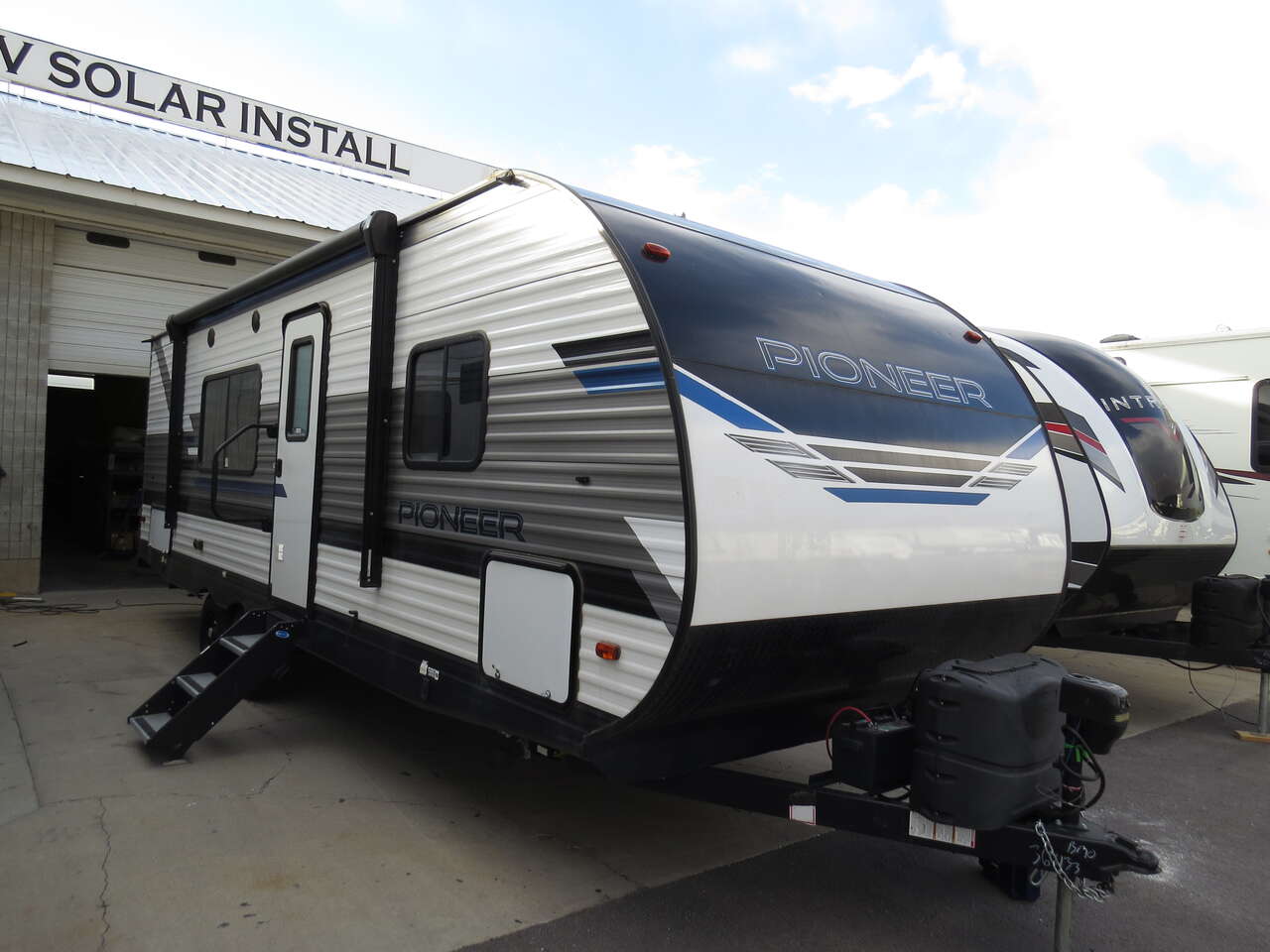 2021 Heartland Pioneer BH250