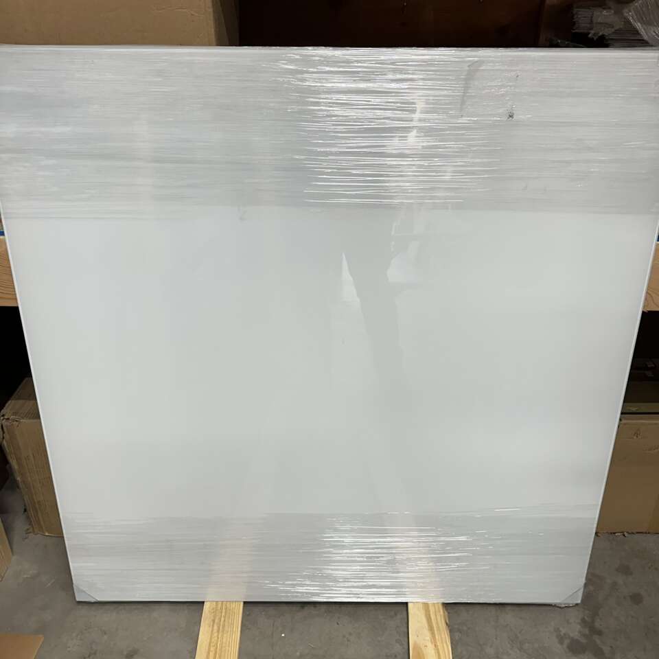 New Clarus Glassboard 45 x 45 Float Mount
