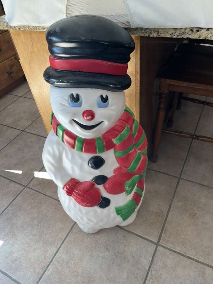 Vintage Snowman Blow Mold 38 Blomold