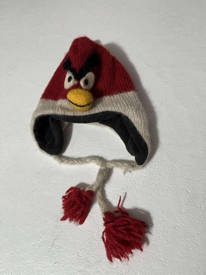 Hat red angry bird