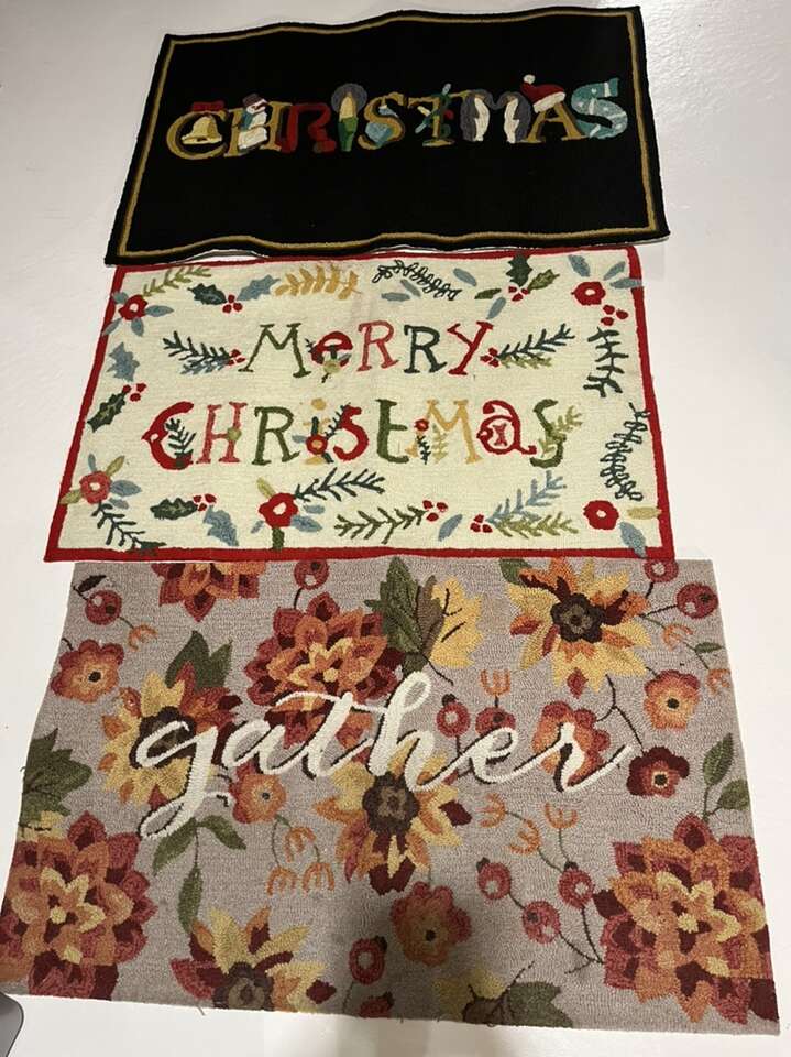 Oversized Holiday Rugs