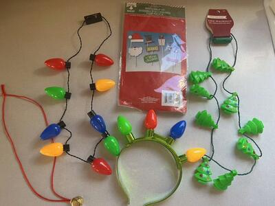 Christmas Photo Prop Items!