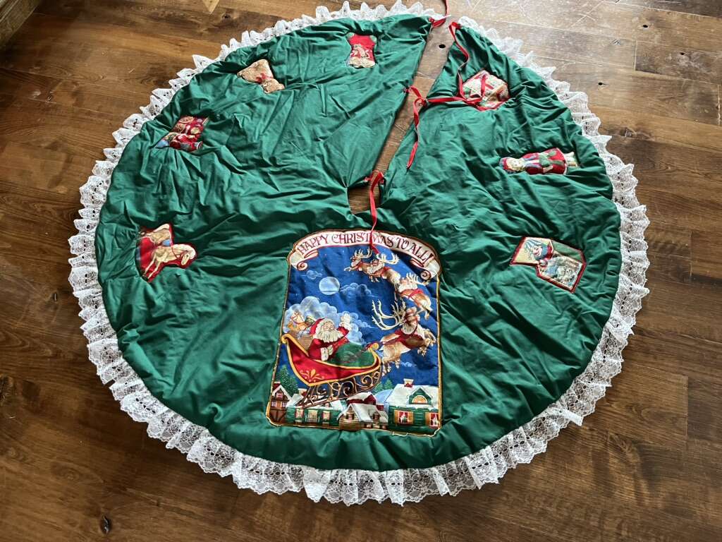 Christmas Tree Skirt Handmade