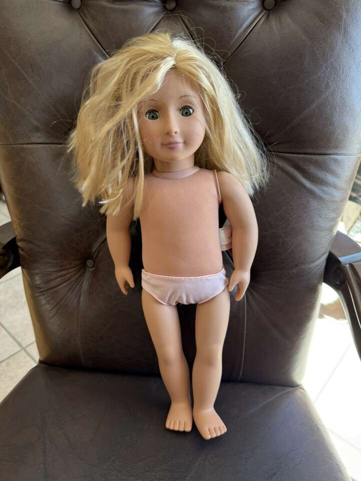 American Girl Sized 18 Blonde Doll Soft Hair