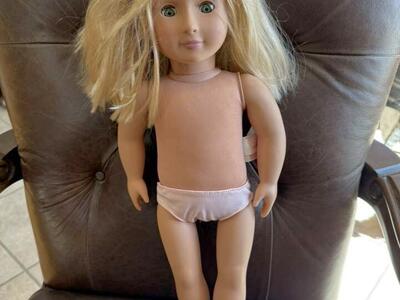 American Girl Sized 18 Blonde Doll Soft Hair